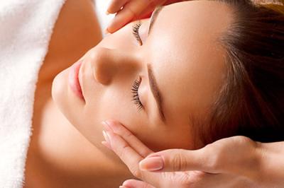 Book any 60 or 90 mins Facial and get an extra 30 mins complimentary Back, Neck and Shoulder Massage